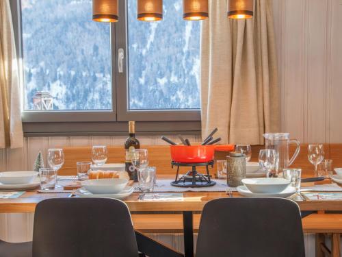 Nápoje v ubytování Chalet Le Boletus by Interhome