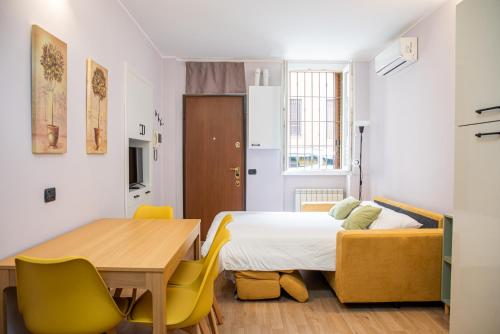 Pasteur Flat