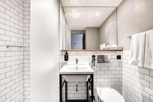 Salle de bains dans l'établissement Pentahotel Brussels Airport