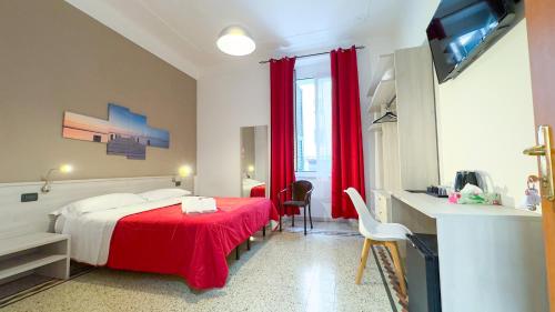 Postel nebo postele na pokoji v ubytování Nautilus Hotel