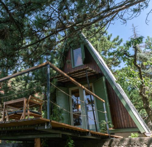 TOBOZ - Erdőszéli ház Jakuzzival és szaunával