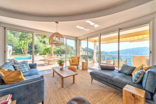 VILLA NIDAZUR VI4413 By Riviera Holiday Homes