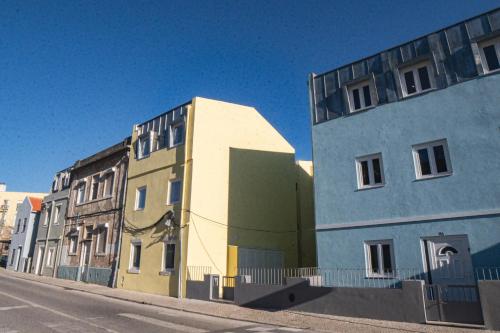 Yellow Charm - Campolide Apartments
