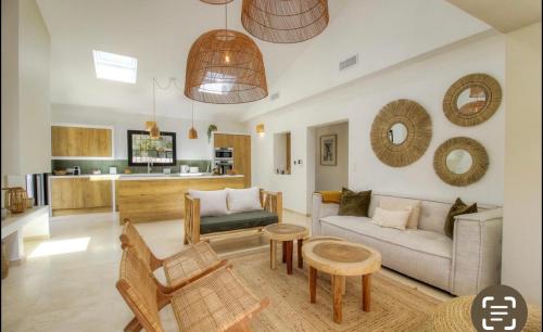 CASA BIANCA 6 personnes Piscine Chauffée