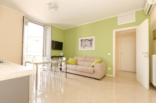 Brianza Flat
