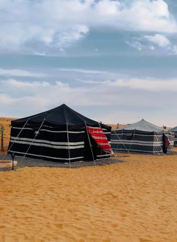 Příroda nedaleko luxury tent