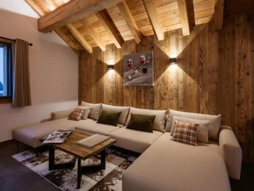 Chalet en triplex pour 14 personnes avec Wifi, parking et terrasse - FR-1-263-546