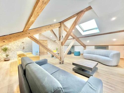 Gîte Charme 4 Chambres avec Salle d'eau, Confort Moderne - FR-1-584-368