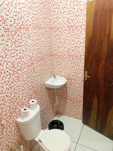 Un baño de Pousada Estilo Brasil