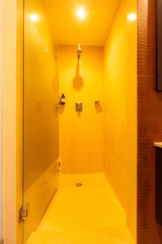 Ένα μπάνιο στο Relax Loft on the beach Town Center Playa B