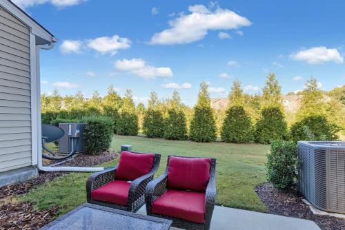 Κήπος έξω από το Peaceful 3BR near soccer park