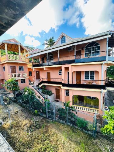 Budova, kde se apartmán nachází