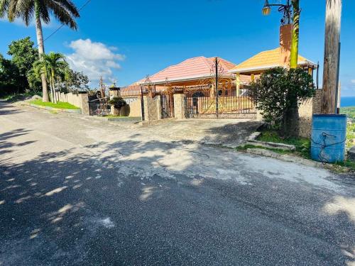 Afbeelding uit fotogalerij van Hibiscus View Apartment Rental in Runaway Bay