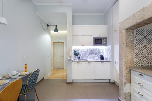 Lovely Apartment in Downtown Lisbon near Praça da Figueira