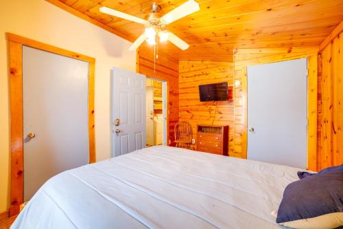 Gallery image of Rustic Apartment with Sunset Views in Elkhart! in Elkhart