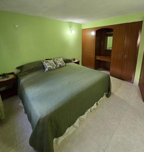 Llit o llits en una habitació de FabJoy1