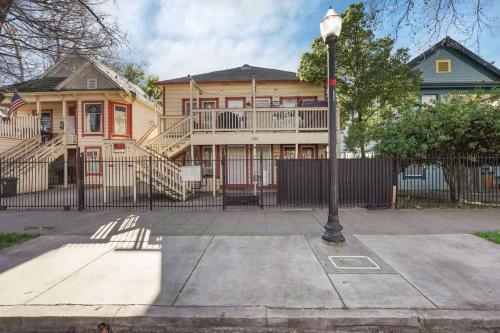 a street light in front of a house at Homey Studio Near Downtown Sac and American River in Sacramento