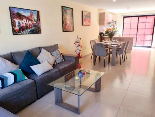 Χώρος καθιστικού στο Casa en San Miguel de Allende con Padel, Asador, Terraza y Vista Espectacular a 10 minutos del centro