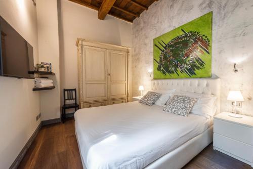 Cosy Suites in Glamorous Santo Spirito PLUS