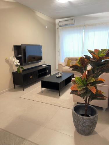 Prainha Beach Apartment I - Walk to Prainha Beach - AC - Fast WiFi - Easy Check-in