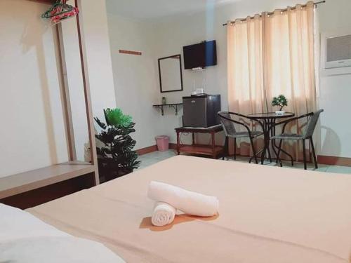TV a/nebo společenská místnost v ubytování Panglao Grande Resort 邦劳美丽度假村