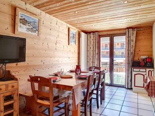 La Clusaz : Appt 6 pers, Terrasse Sud, Animaux OK, Parking - FR-1-818-49