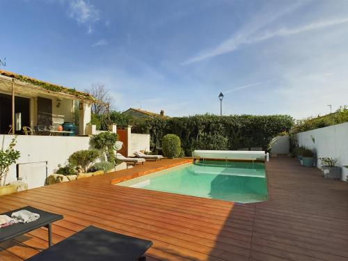 Photo de la galerie de l'établissement Maison Méditerranéenne avec Piscine Proche Village - FR-1-599-117, à Fontvieille