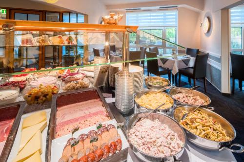 Jídlo v hotelu nebo okolí