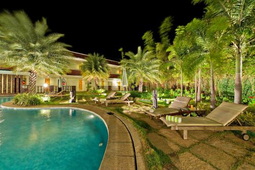 Bazén v ubytování Annai Celestial Resorts nebo v jeho okolí