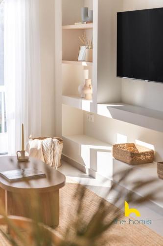 Koukaki Elegance - Athenian Retreat near Acropolis