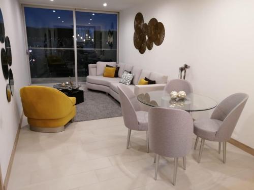 Gallery image of Suite Apartameto 1606 Espectacular Vista La Carolina, piso 16 ONE - Quito in Quito
