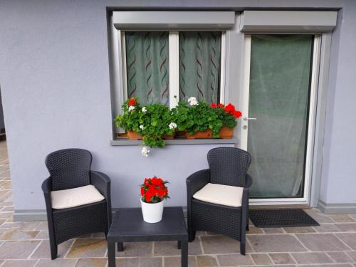 Un balcón o terraza de Lases Piano Terra