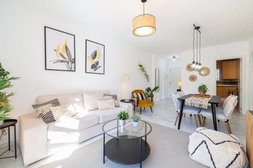 Cabopino Apartment by AORA STAY