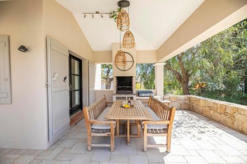 En balkon eller terrasse på La fourmilière