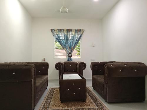 Χώρος καθιστικού στο Homestay Kampung Sungai Sekamat Kajang Selangor