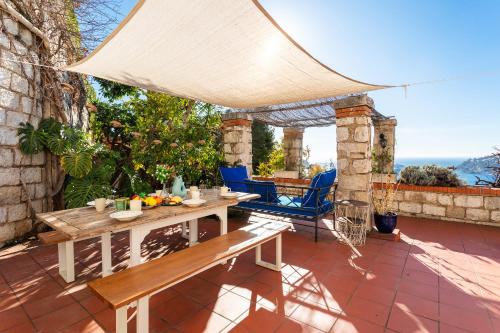 CASA ROSALIE VI4442 By Riviera Holiday Homes