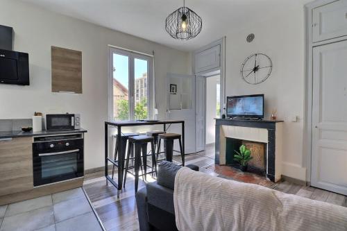 Les Apparts du Pont Vert - lit double - WiFi - tout inclus - 7