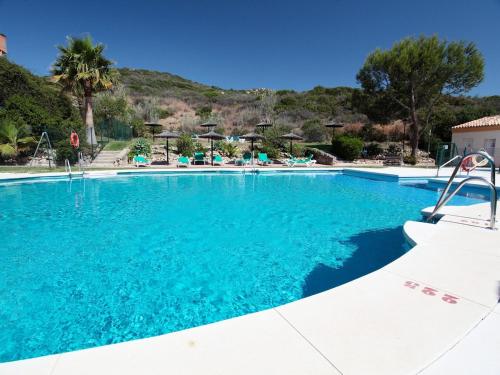 Monte Duquesa Courtyard Apt close to port, beach, Golf