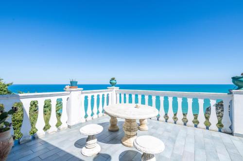 Gallery image of Splendida casa vista mare a Peschici in Peschici