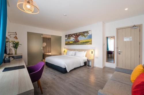 Liberty Hotel Saigon Greenview