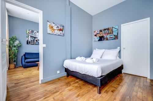 Buttes-Chaumont - Fully-Equipped