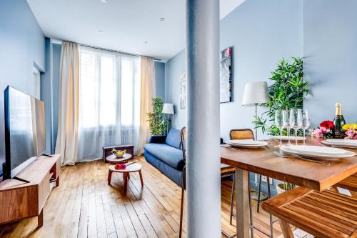 Buttes-Chaumont - Fully-Equipped