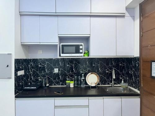 Una cocina o cocineta en Golden palace studio