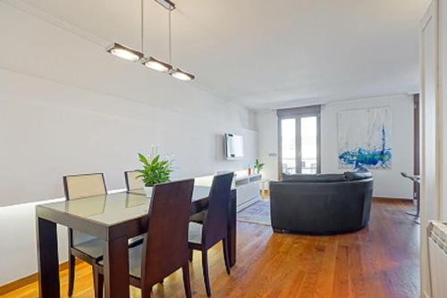 SUPER Offer Week 11to17 Aug25 Downtown, terrace, parking