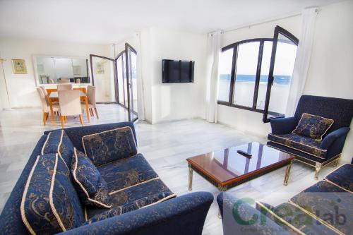 Gallery image of Park Plaza Suites Apartamentos in Marbella