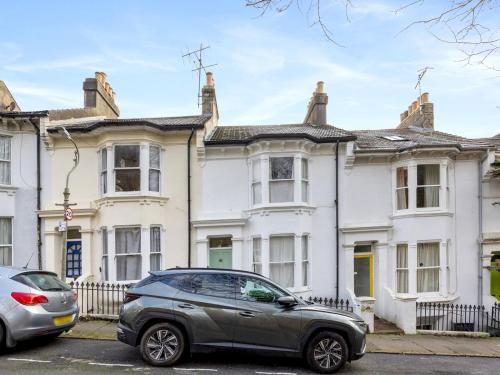Stunning Victorian Home Longer Stays Sea View - Pass the Keys photo 31