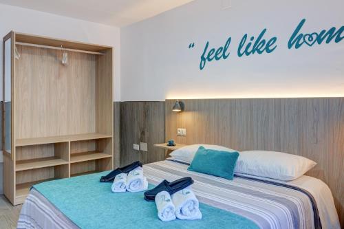 Andalusian Apartment By Seric, 15' walking to the beach