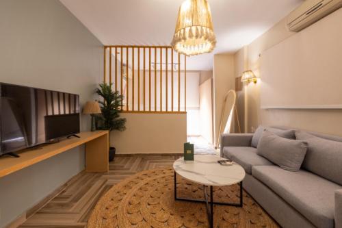 BirdNest Near Arkan Plaza