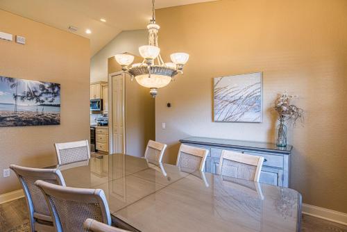 Fotografie z fotogalerie ubytování Perfect Pointe Lakehouse v destinaci Hernando