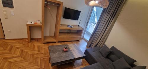 New Ventiri Suite 6, near Hilton, Athens Central , 4 family & Bussines